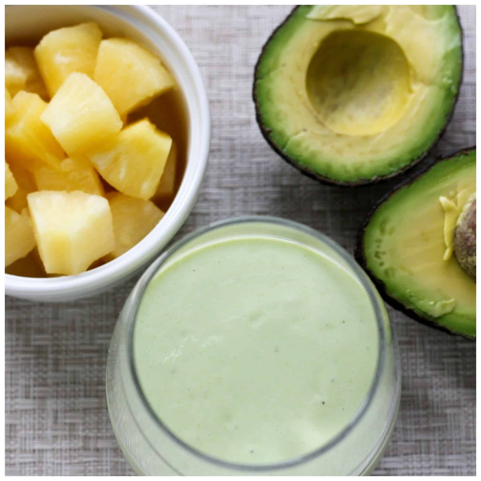 Super Delicious Green Pineapple Smoothie
